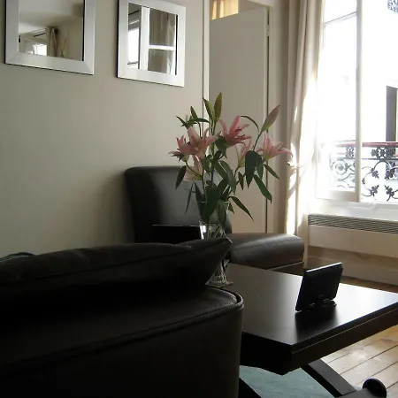 Apartment Opera Paris
